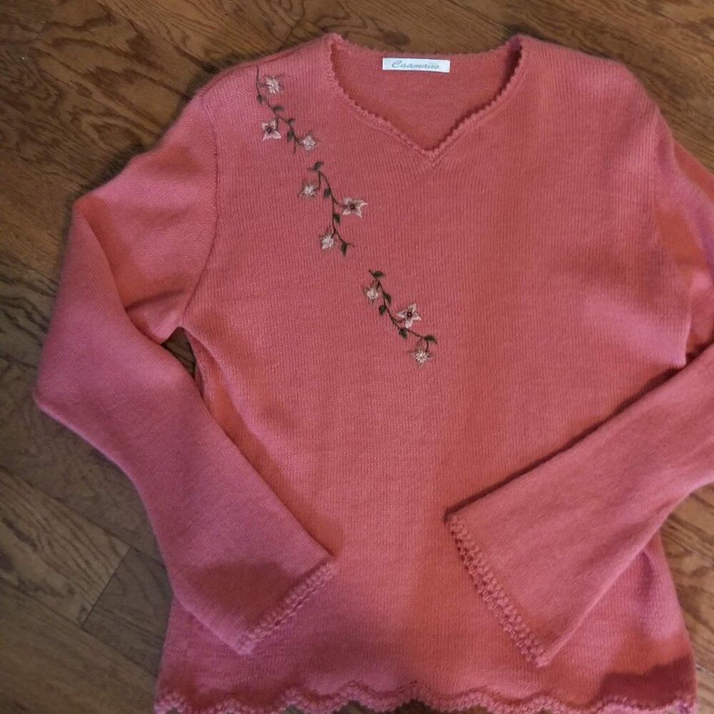 NWOT stunning alpaca sweater, size L